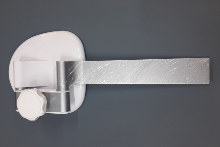 Кронштейн подголовника с пластиковым кожухом Mercury 330 стандарт